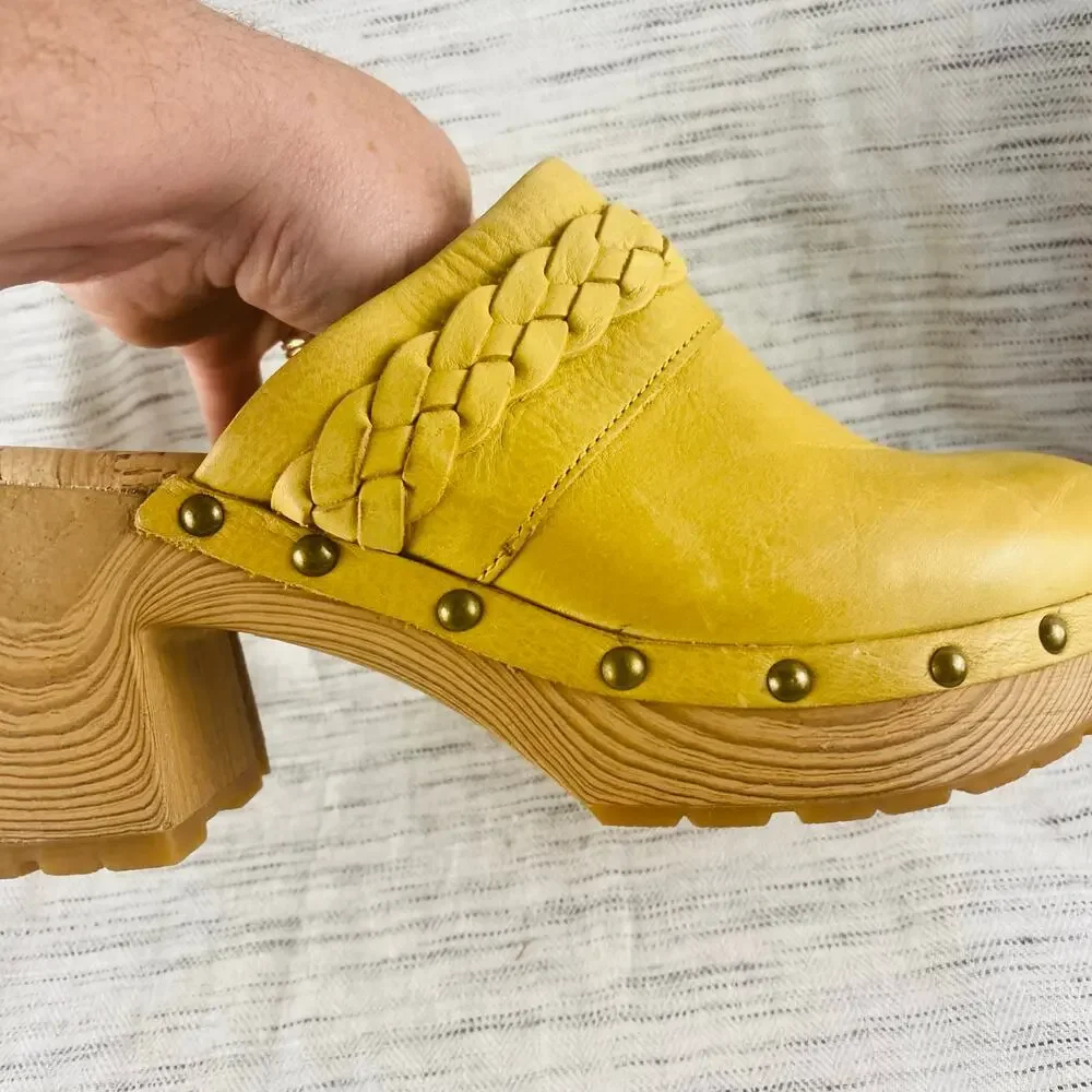 Kork-Ease Yellow Tilly Braided Studded Clog Mule Size 7 Cottage Minimalist NWOB - Picture 7 of 12